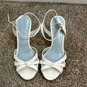 White unforgettable moments by Lela rose heels